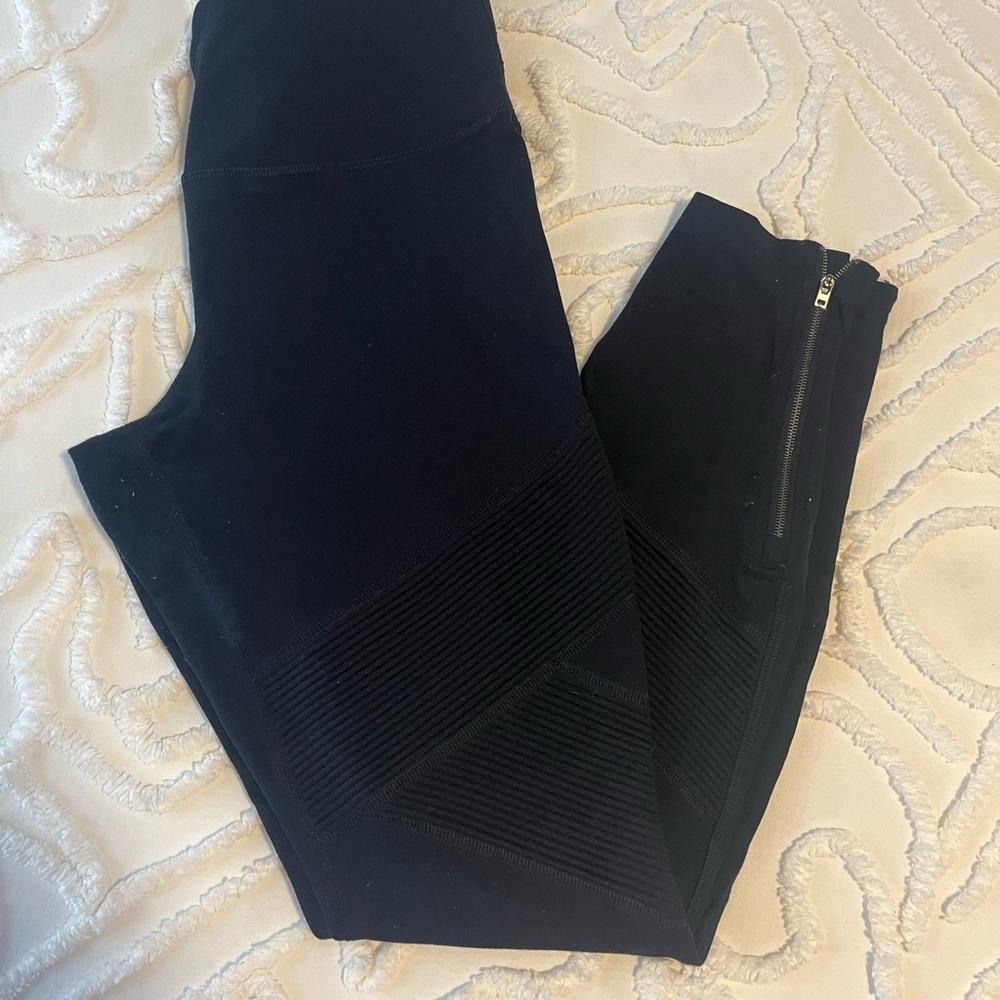 Athleta leggings